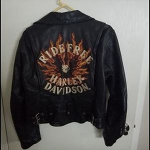 Women’s Small Leather Harley Davidson coat